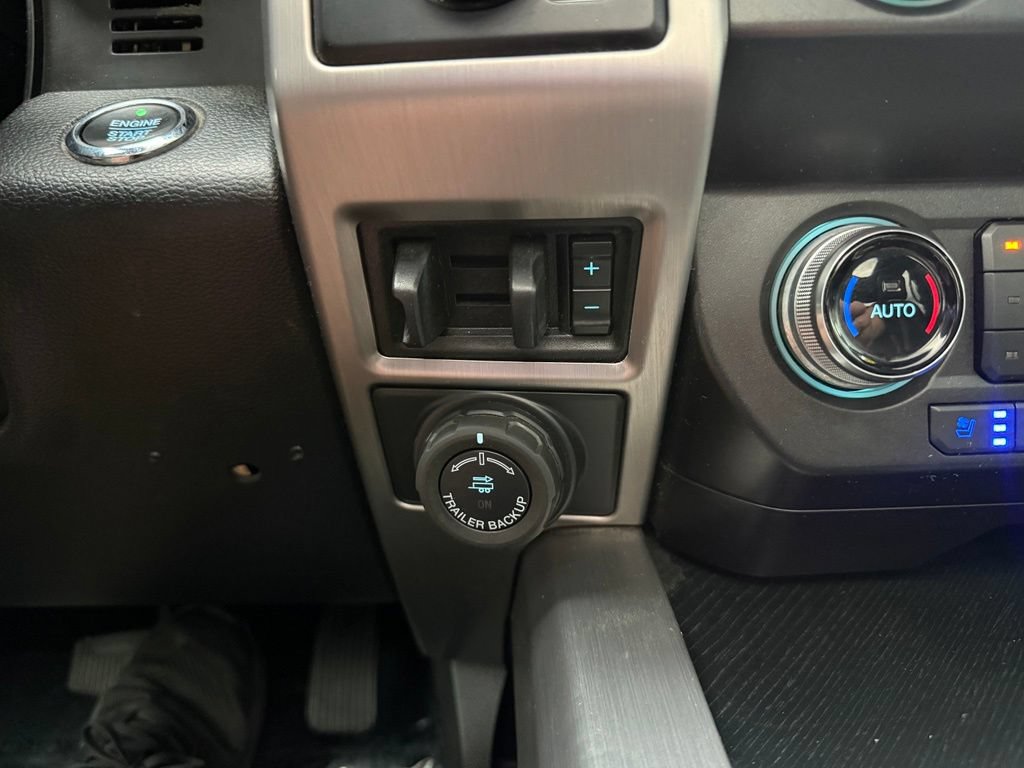 Used 2020 Ford F450 Platinum w/ FX4 Off-Road Package AWD/4WD image 30