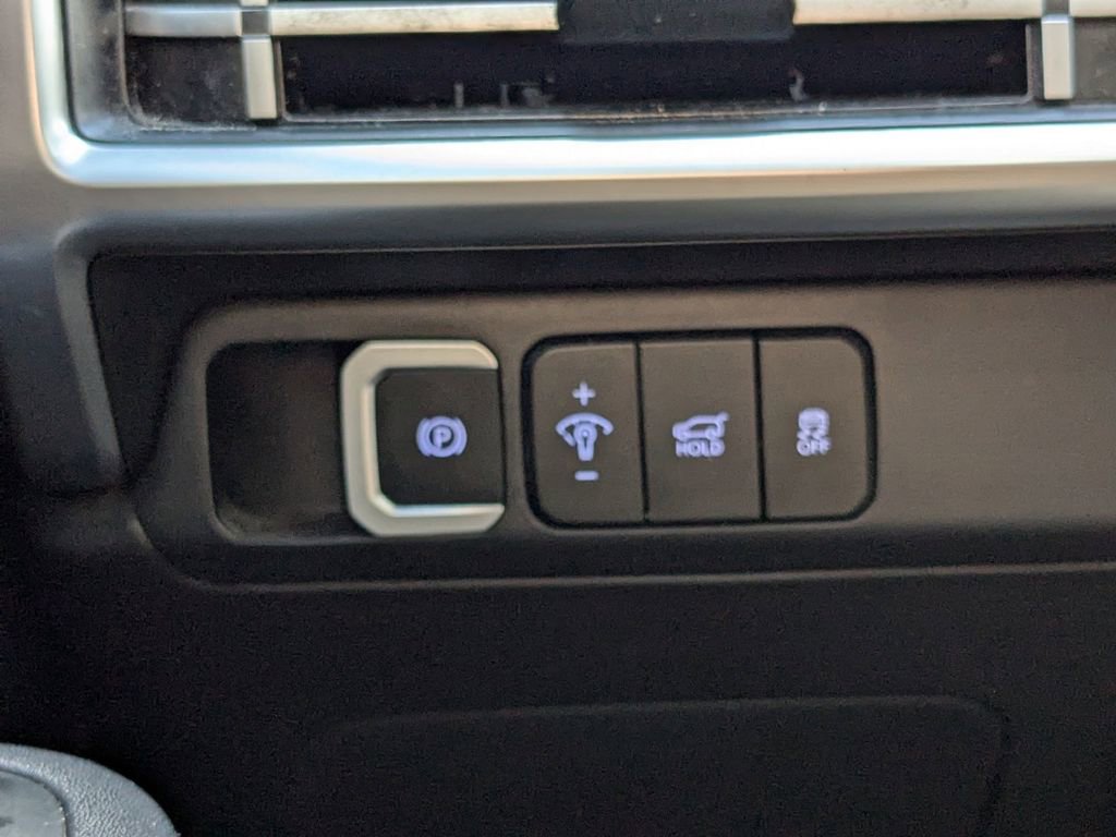 Used 2024 Hyundai Santa Fe SE image 21