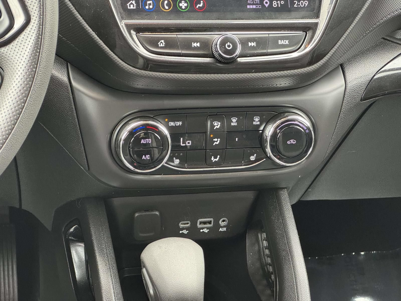Used 2022 Chevrolet TrailBlazer LT w/ Convenience Package FWD image 10