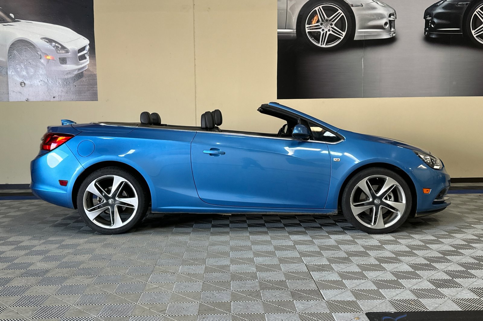 Used 2017 Buick Cascada Sport Touring image 3