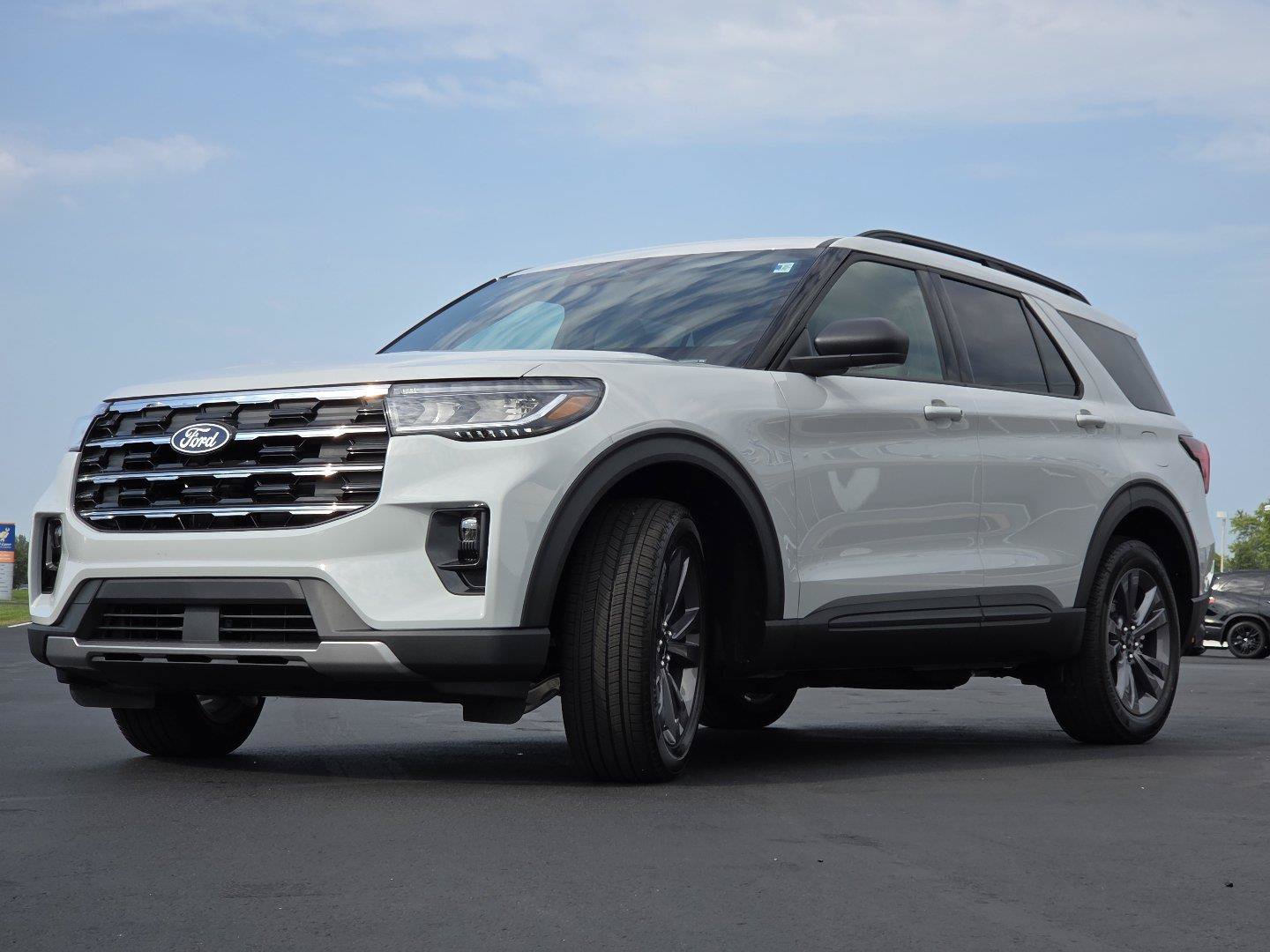 New 2027 Ford Explorer Active w/ Active Comfort Package AWD/4WD image 11