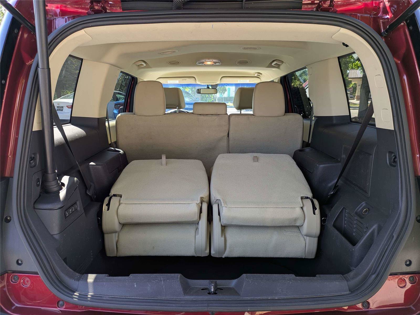 Used 2019 Ford Flex Limited w/ Equipment Group 301A FWD image 15
