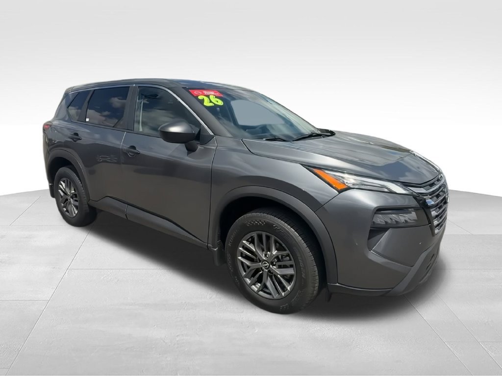 Used 2026 Nissan Rogue S AWD/4WD image 2