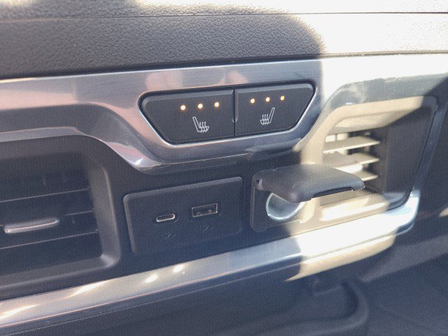 Used 2021 Chevrolet Silverado 1500 High Country w/ Technology Package image 30