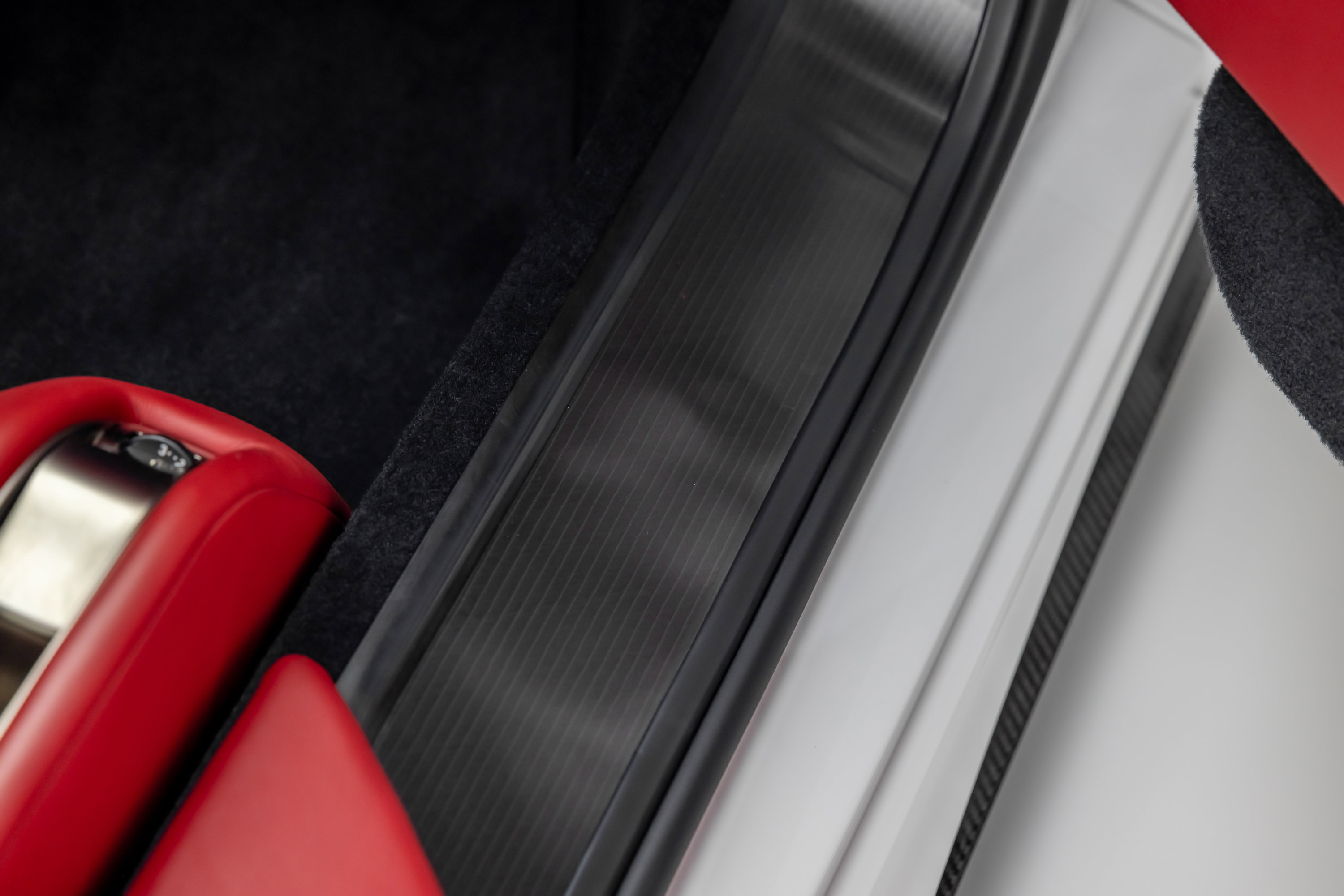 Used 2012 Lexus LFA RWD image 65