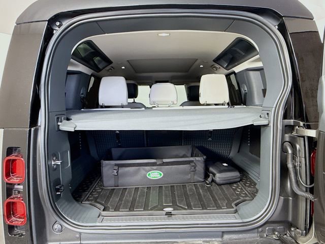 Certified 2024 Land Rover Defender 110 S image 28