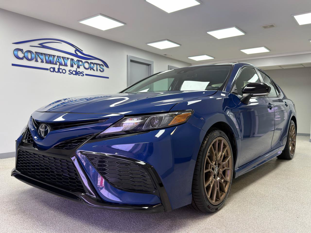 Used 2023 Toyota Camry SE w/ Convenience Package AWD/4WD image 1
