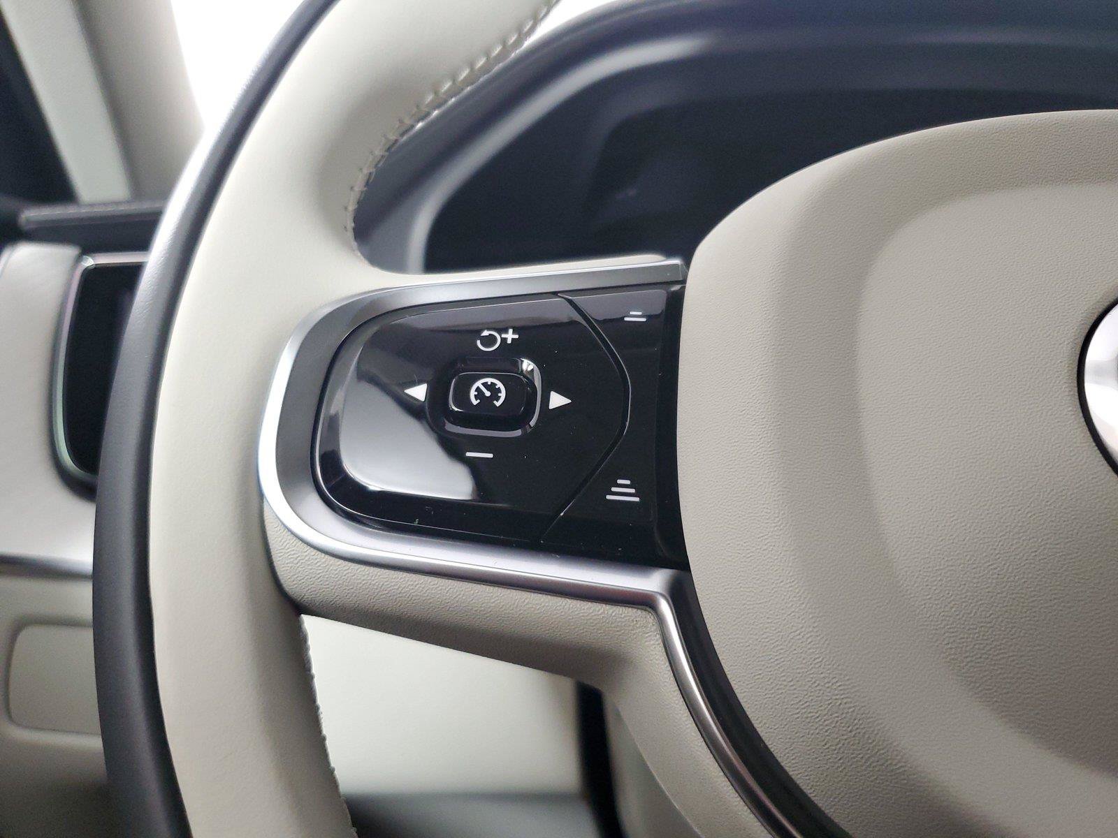 New 2027 Volvo XC60 B5 Ultra AWD/4WD image 25