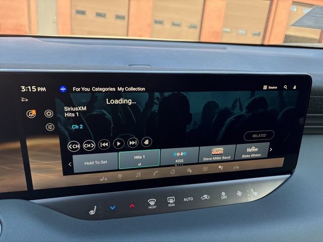 New 2026 Nissan Leaf SV+ w/ Floor Mat Package (SV+) FWD image 11