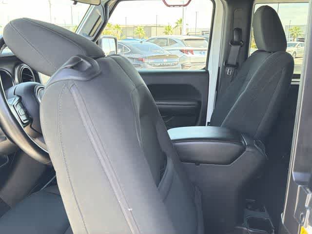 Used 2021 Jeep Wrangler Sport AWD/4WD image 15