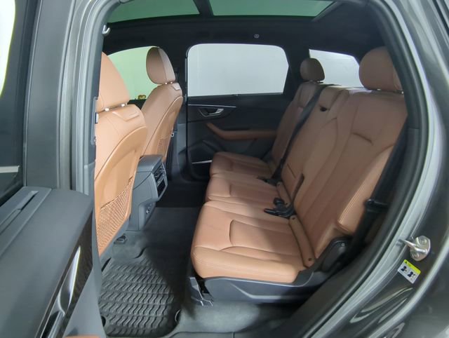 Used 2021 Audi Q7 3.0T Prestige w/ Prestige Package image 22