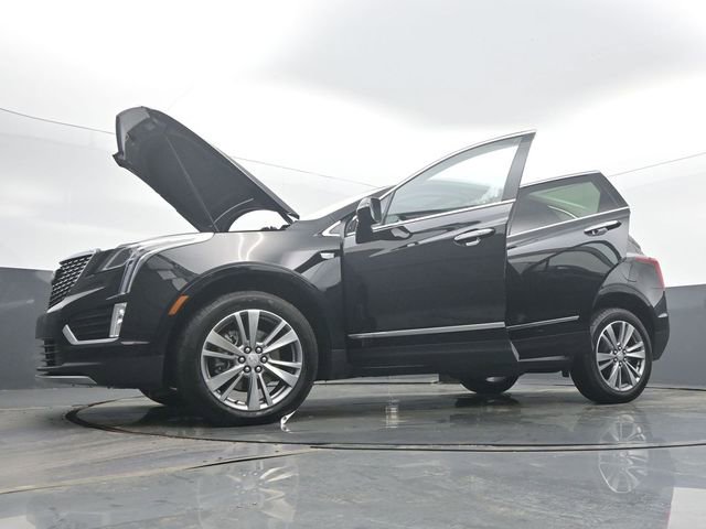 Certified 2025 Cadillac XT5 Premium Luxury image 59