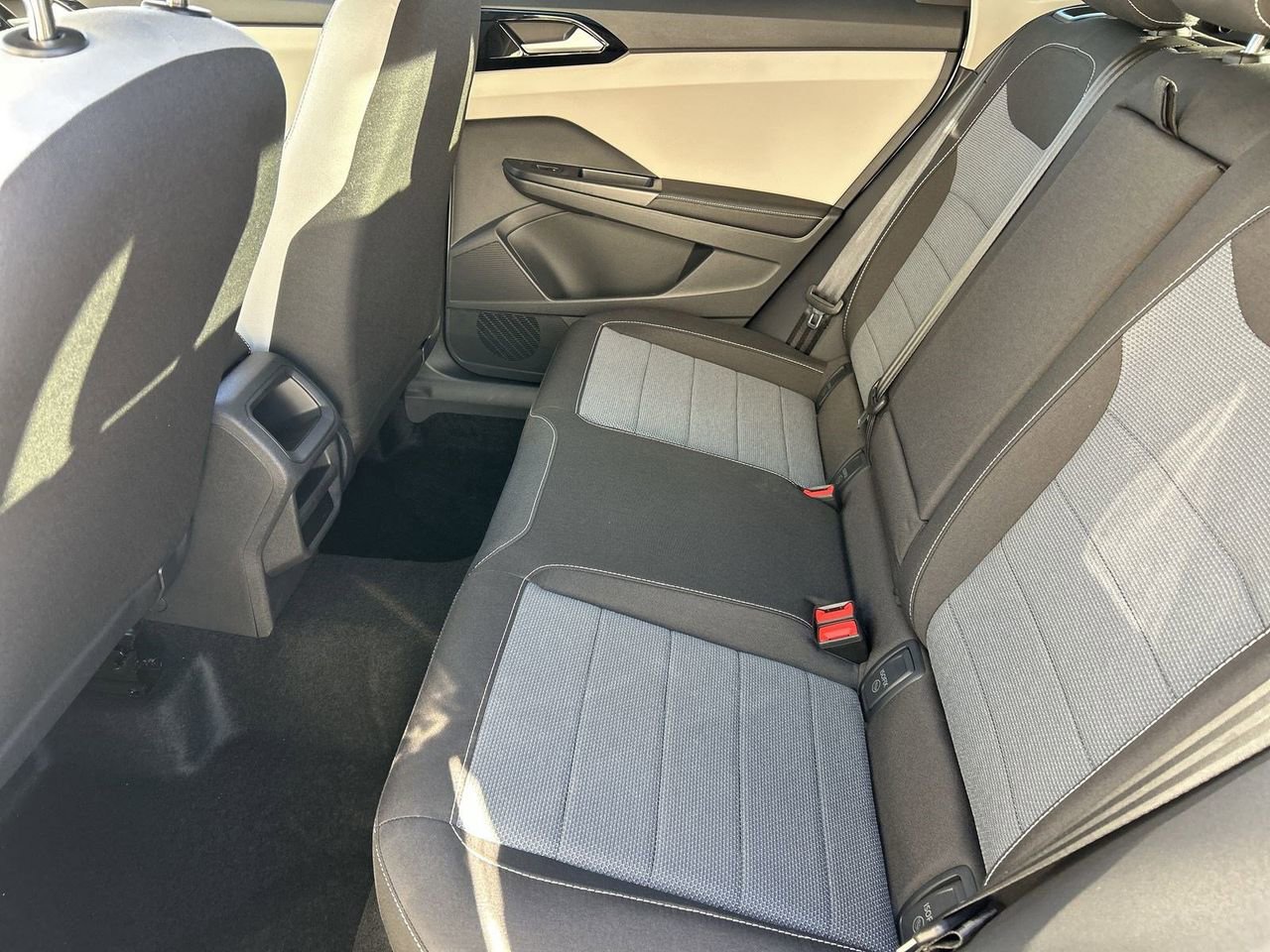 New 2026 Volkswagen Taos S image 13