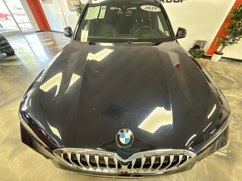 Used 2019 BMW X7 xDrive40i w/ Premium Package AWD/4WD image 10