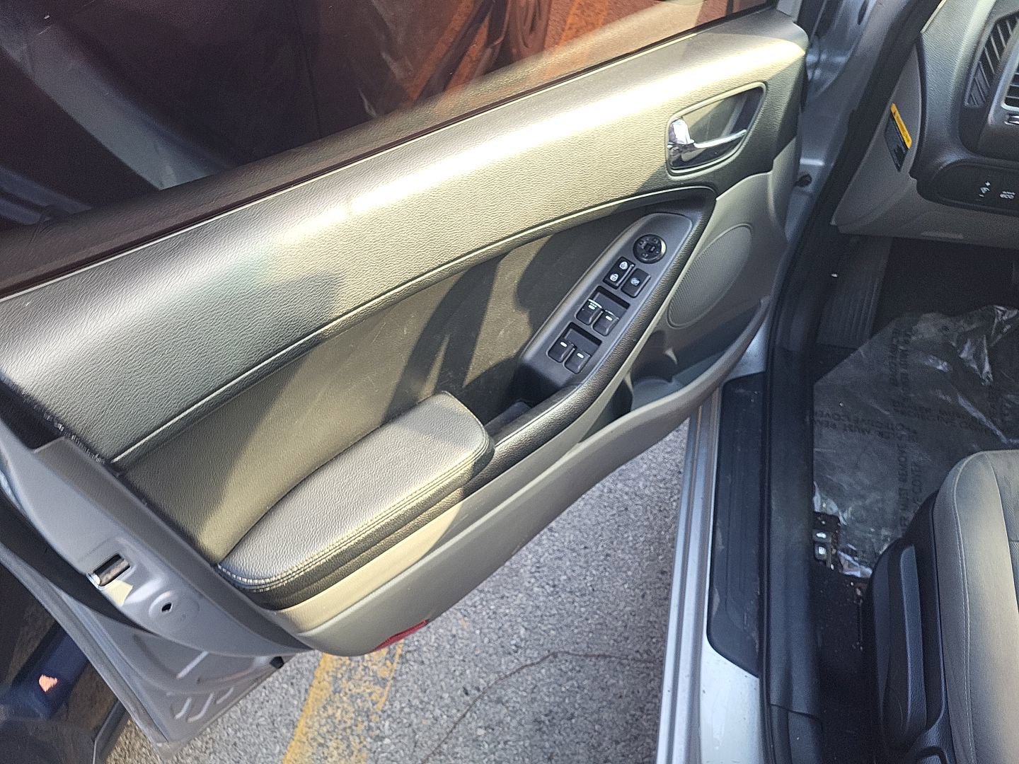 Used 2016 Kia Forte LX image 13