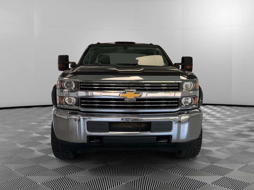 Used 2015 Chevrolet Silverado 2500 W/T w/ WT Convenience Package AWD/4WD image 3