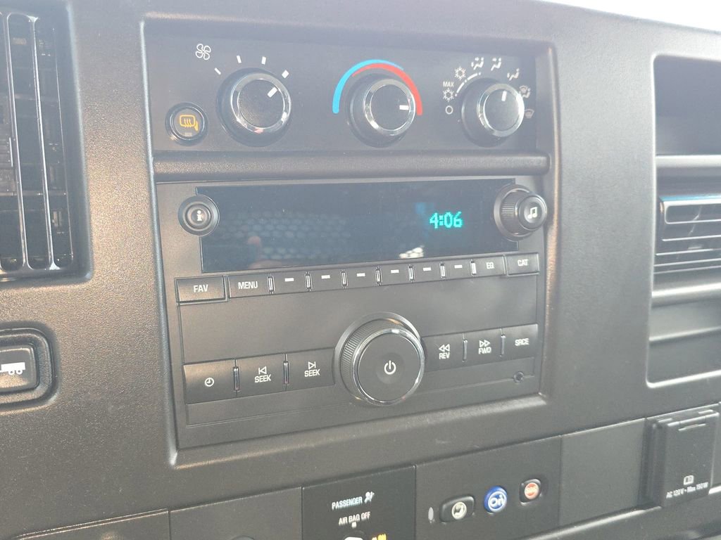 Used 2024 Chevrolet Express 2500 w/ Driver Convenience Package image 17