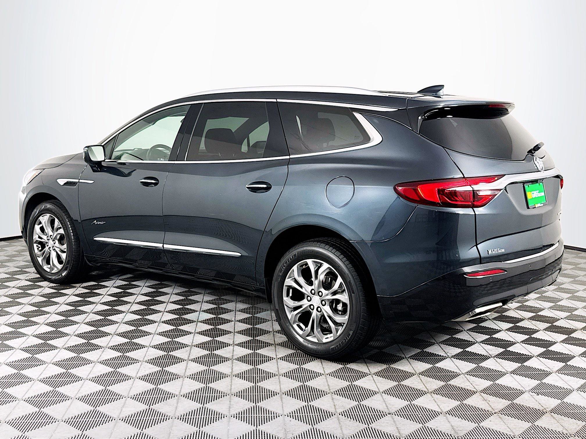 Used 2019 Buick Enclave Avenir w/ Avenir Technology Package AWD/4WD image 6
