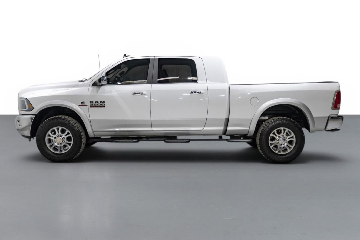Used 2015 RAM 2500 Laramie w/ Convenience Group AWD/4WD image 9