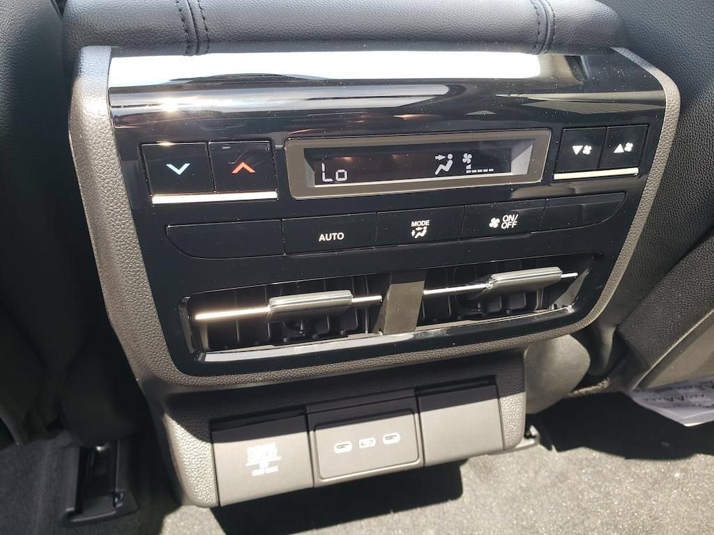 New 2026 Acura MDX SH-AWD image 6