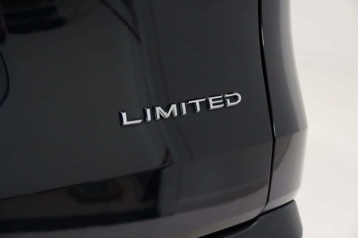 Used 2024 Toyota Grand Highlander FWD image 10