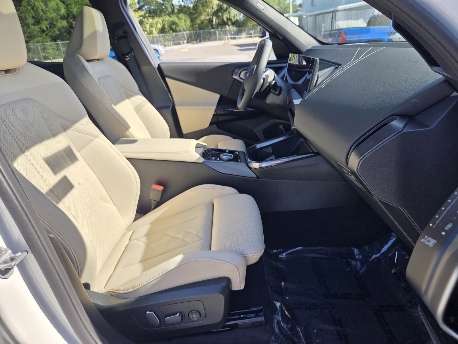 New 2026 BMW X3 xDrive30 w/ Premium Package AWD/4WD image 17