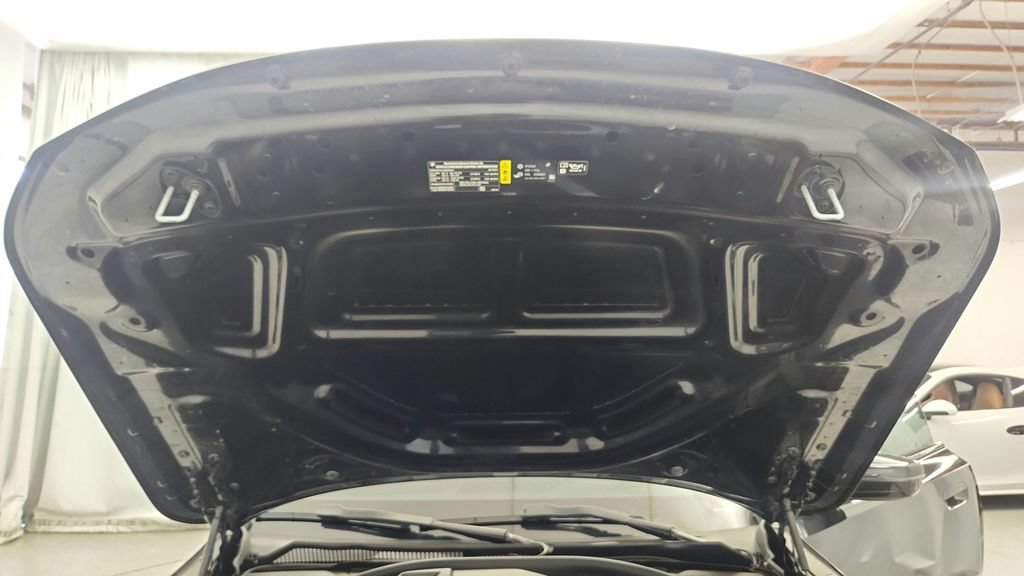 Used 2024 BMW M2 w/ Lighting Package RWD image 40