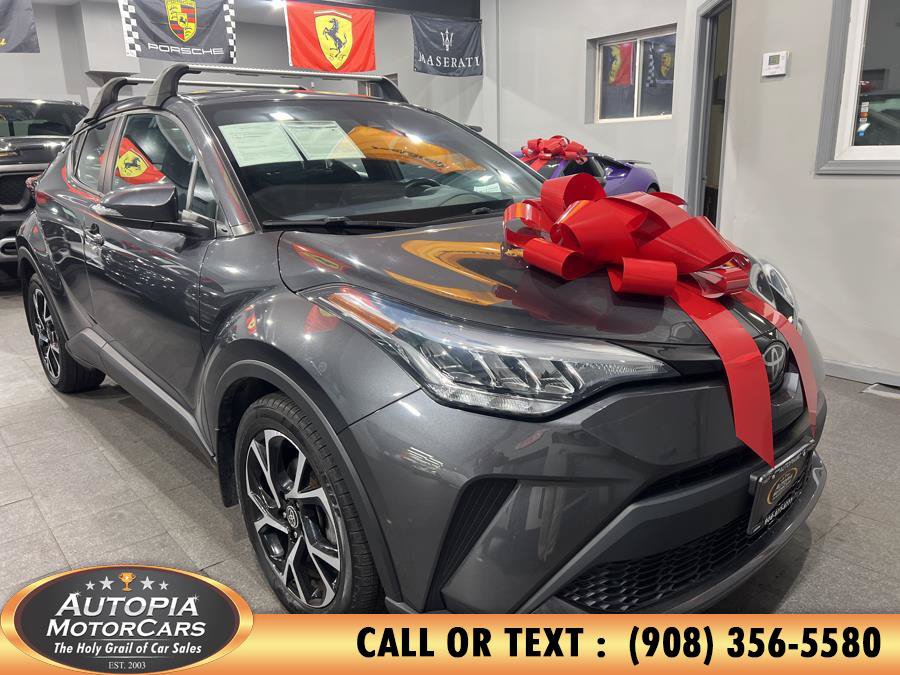Used 2022 Toyota C-HR XLE FWD image 8