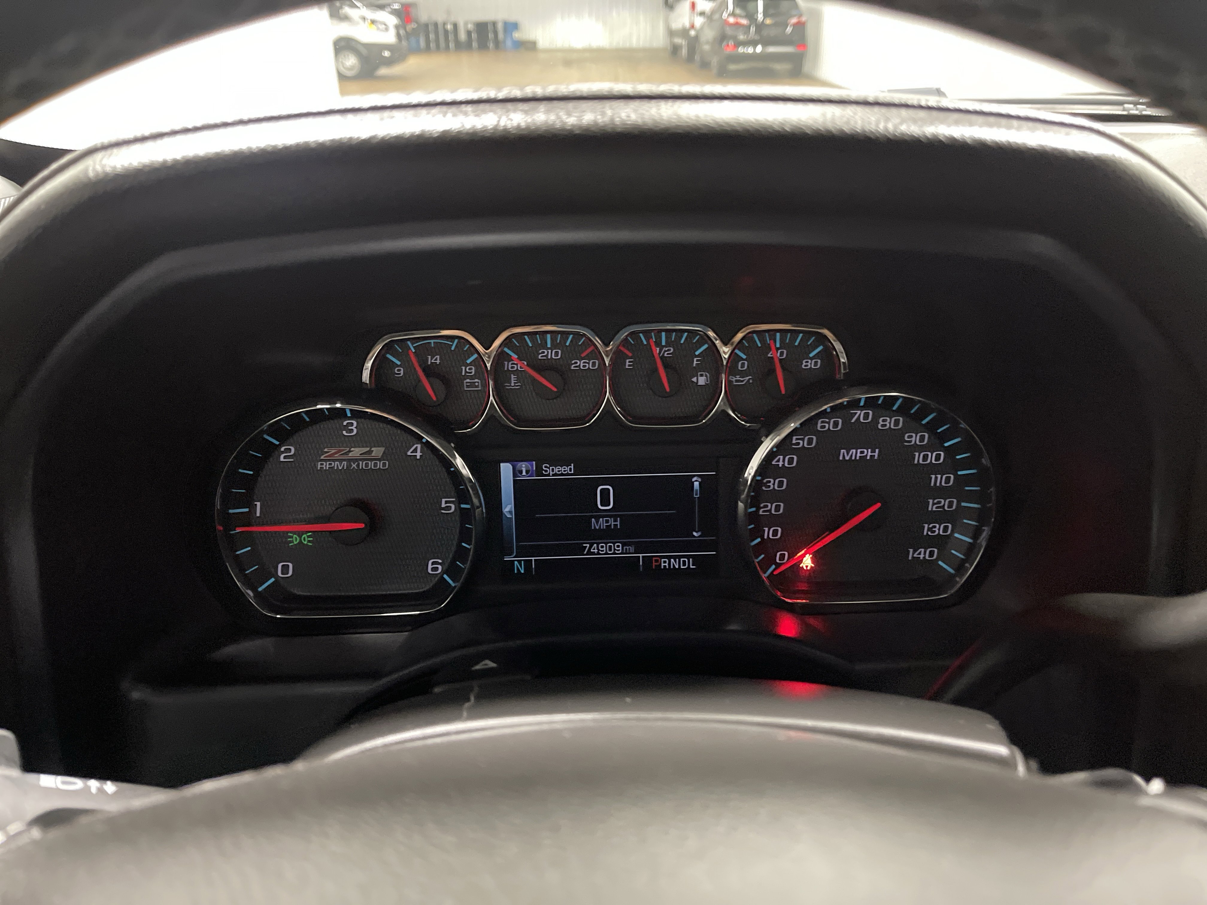 Used 2018 Chevrolet Silverado 1500 LTZ Z71 w/ Midnight Edition AWD/4WD image 30
