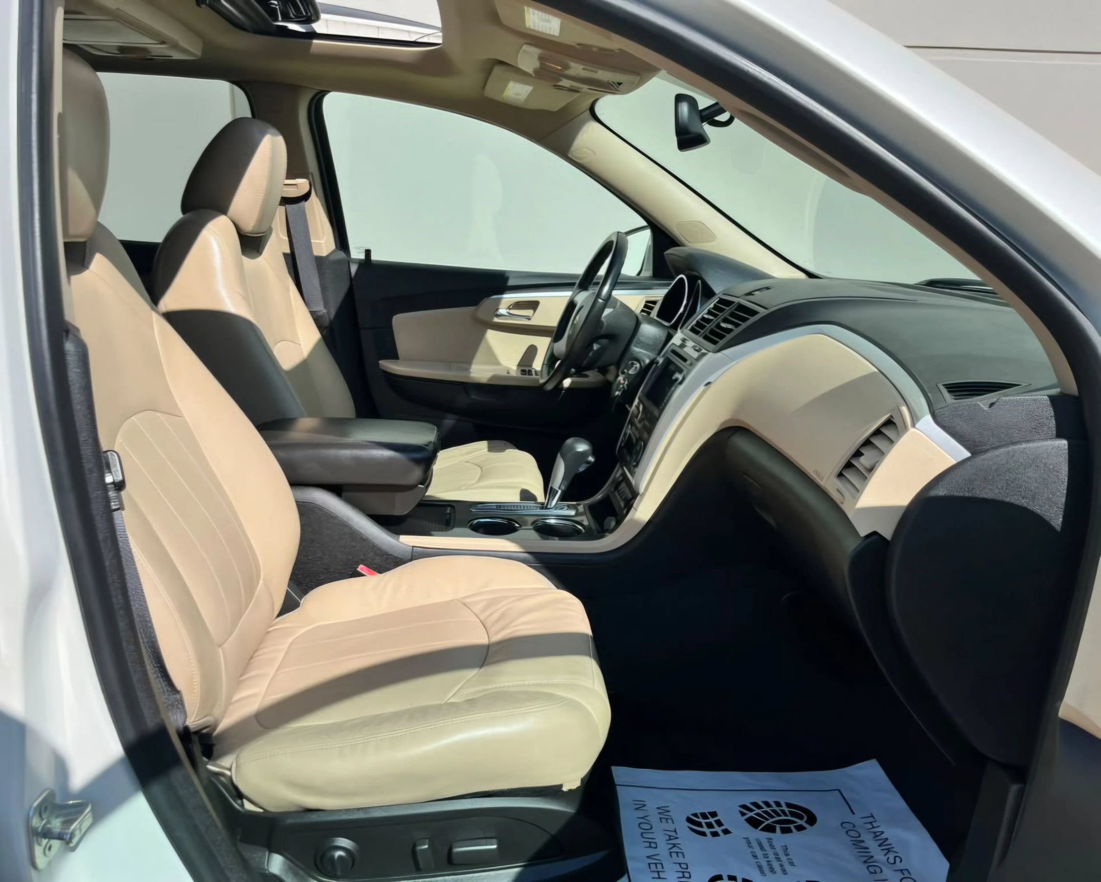Used 2012 Chevrolet Traverse LTZ FWD image 25