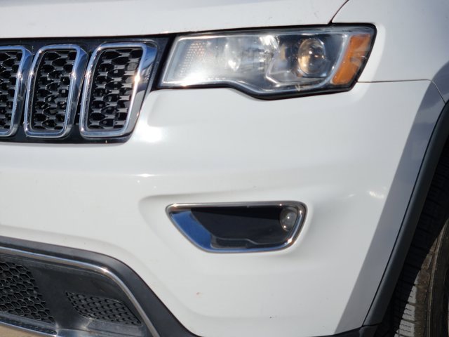 Used 2017 Jeep Grand Cherokee Limited image 9