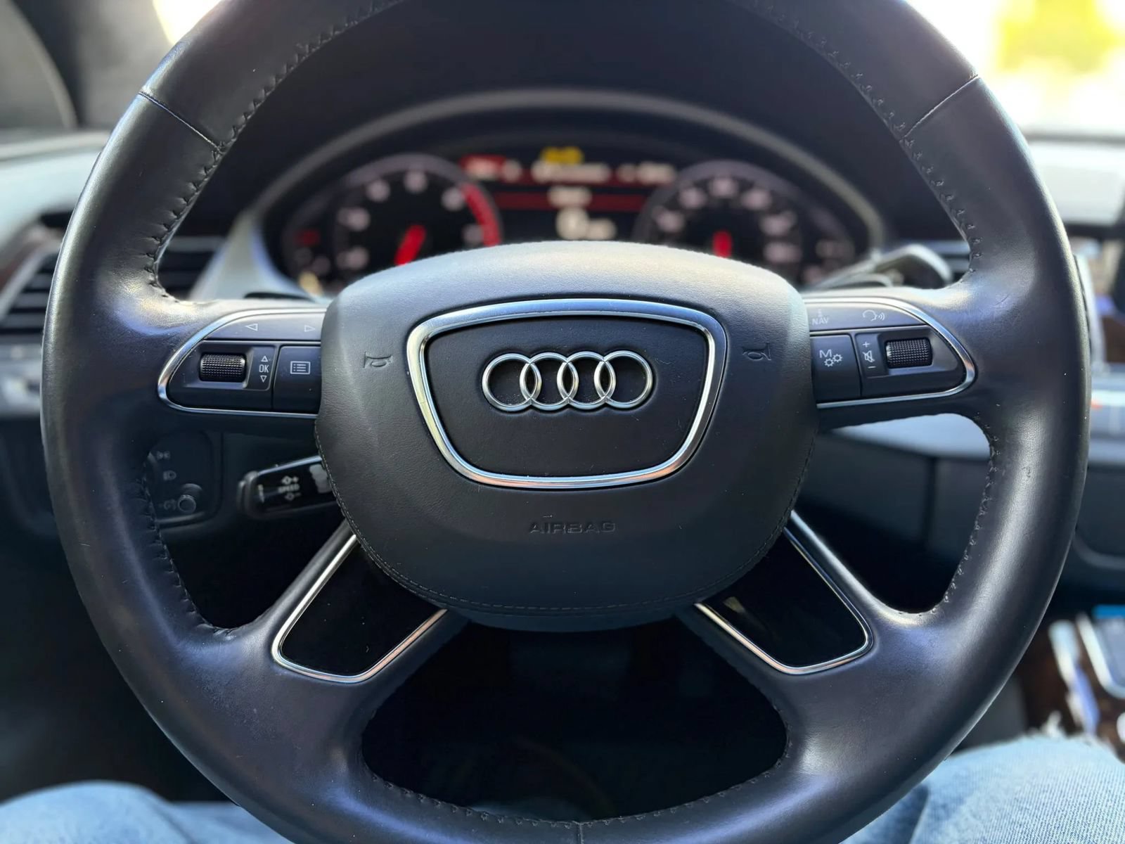 Used 2014 Audi A8 L 4.0T w/ Luxury Package AWD/4WD image 32