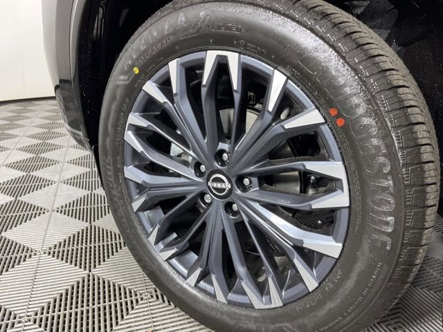 New 2026 Nissan Rogue Platinum image 12