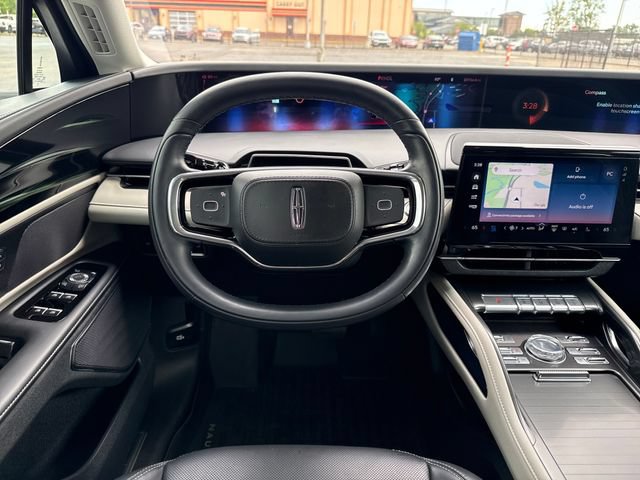 Certified 2024 Lincoln Nautilus Premier AWD/4WD image 16
