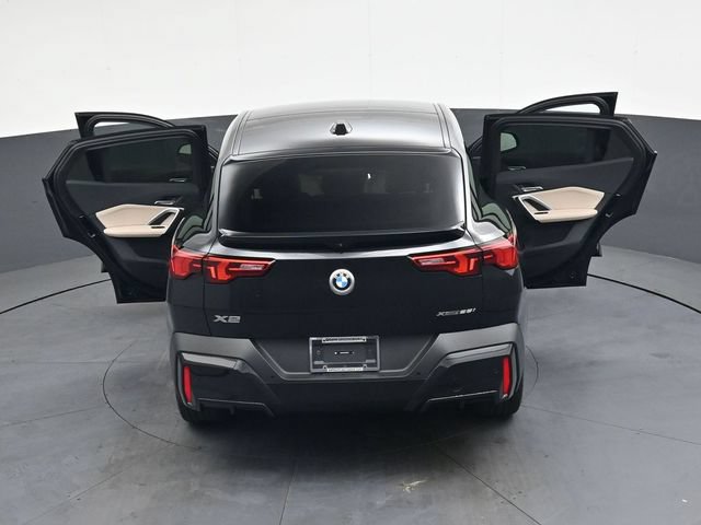 Used 2025 BMW X2 xDrive28i w/ Technology Package AWD/4WD image 40