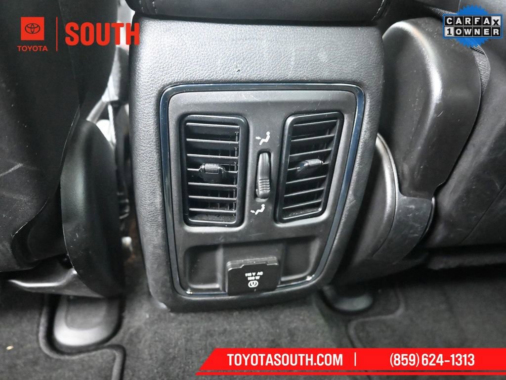 Used 2022 Jeep Grand Cherokee Laredo X image 28