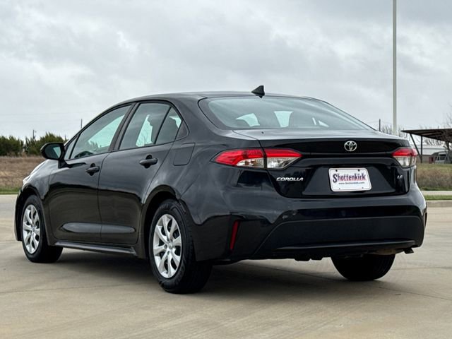 Used 2020 Toyota Corolla LE image 7