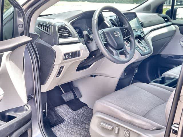 Certified 2024 Honda Odyssey EX image 3