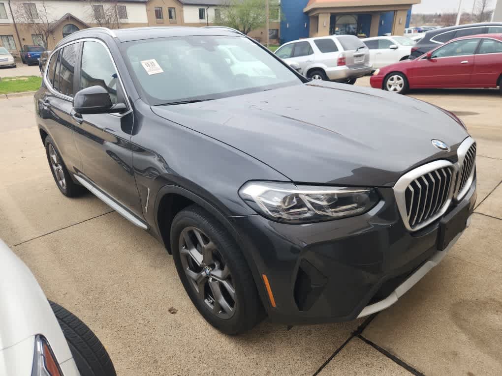 Used 2022 BMW X3 xDrive30i w/ Convenience Package image 3