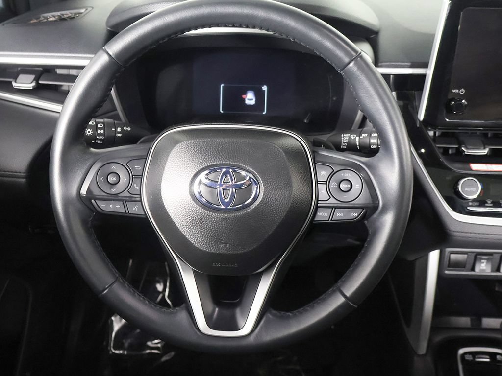 Used 2025 Toyota Corolla Cross AWD Hybrid w/ Convenience Package image 35