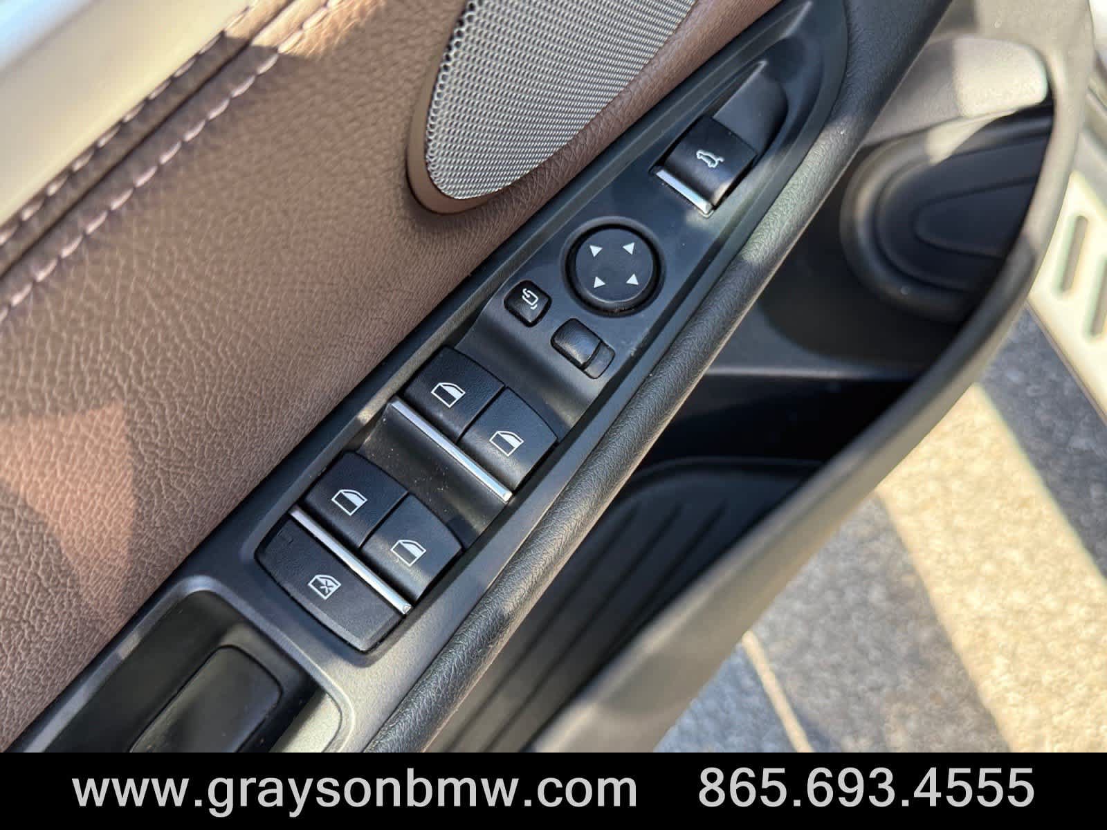 Used 2018 BMW X5 xDrive35i w/ Executive Package AWD/4WD image 16