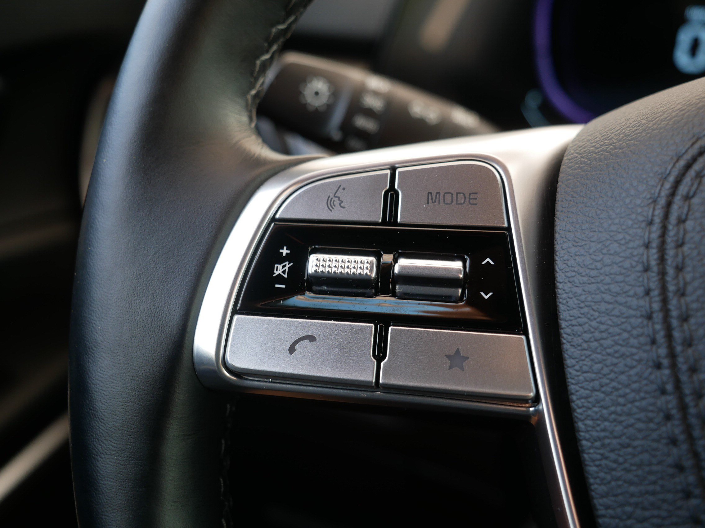Certified 2024 Kia Telluride EX X-Line AWD/4WD image 28