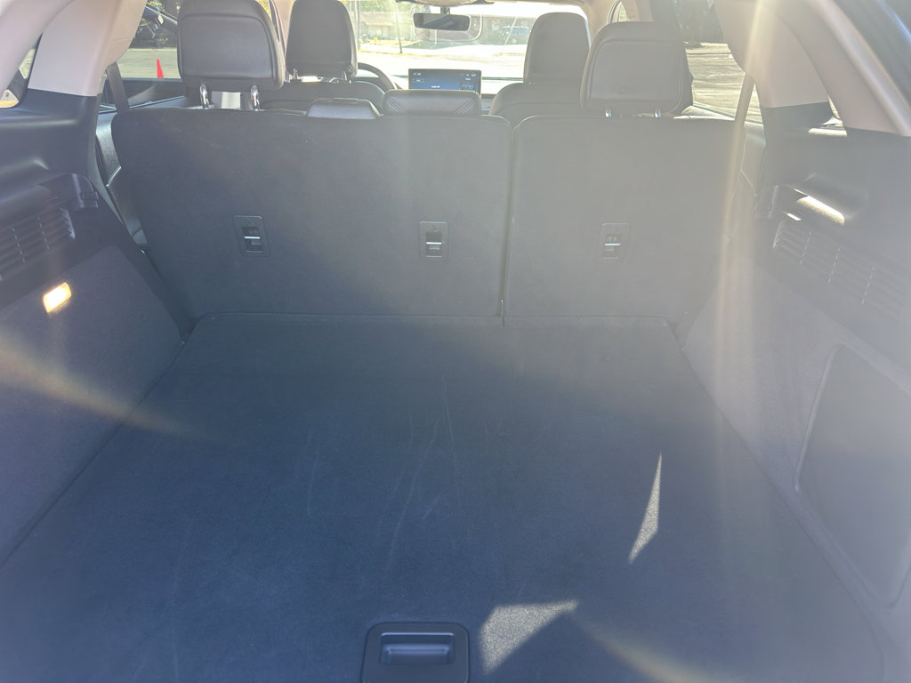 Used 2022 Lincoln Nautilus FWD w/ Premium Package image 13