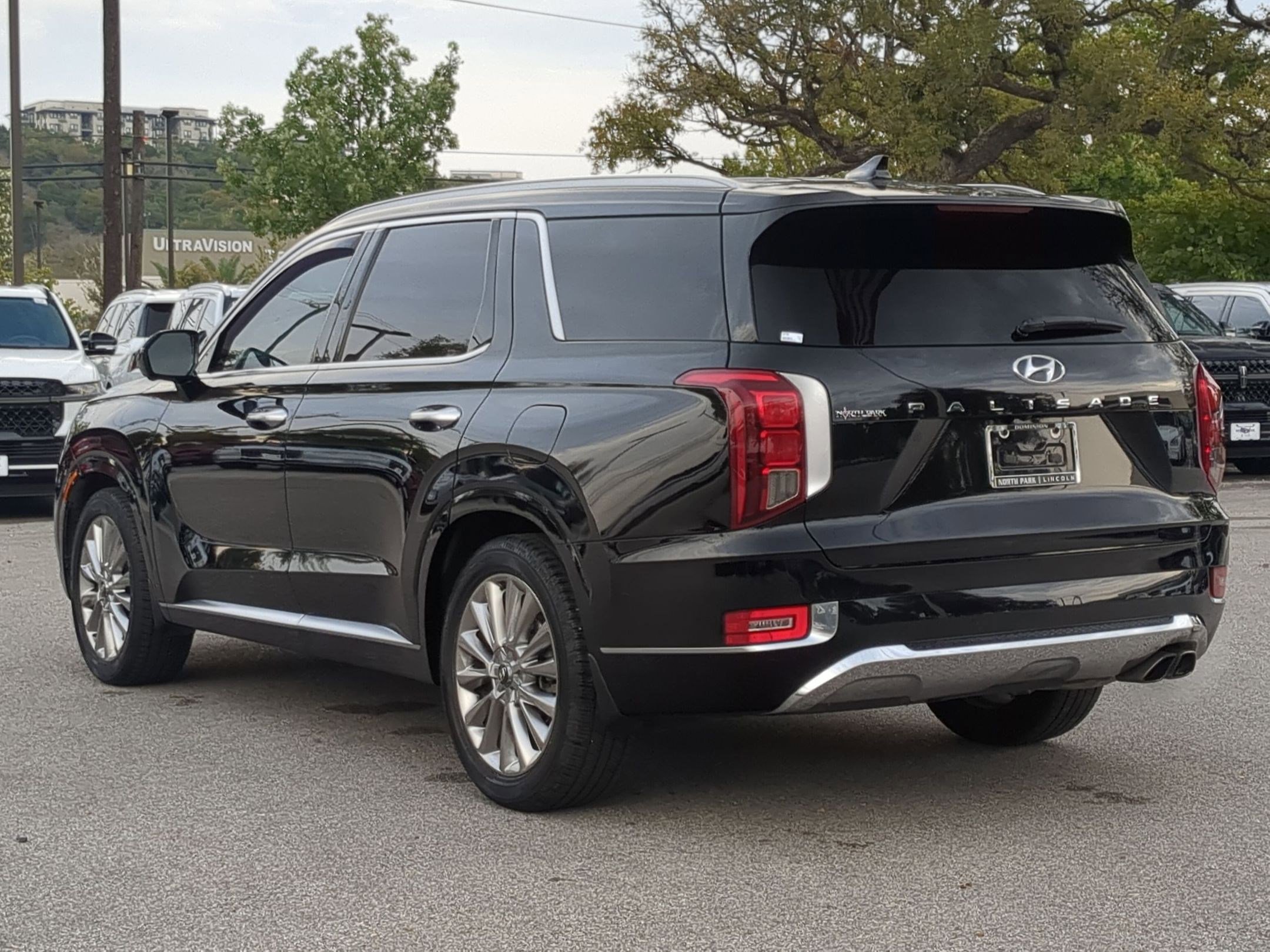 Used 2020 Hyundai Palisade Limited image 5