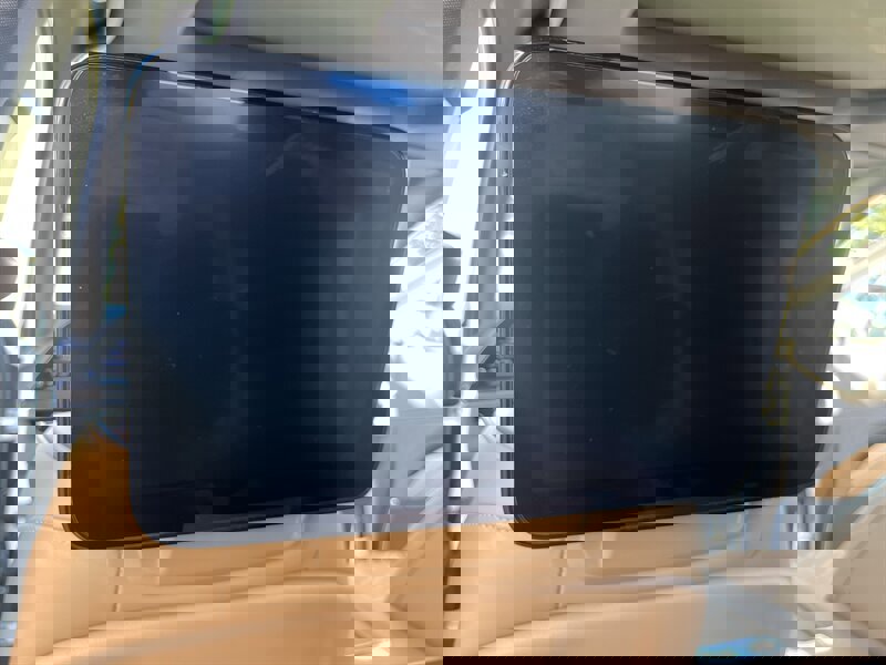 Used 2021 Cadillac Escalade ESV Premium Luxury w/ Driver Assist Tech Package image 30