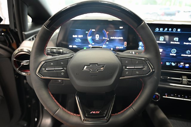 New 2025 Chevrolet Equinox EV RS image 23