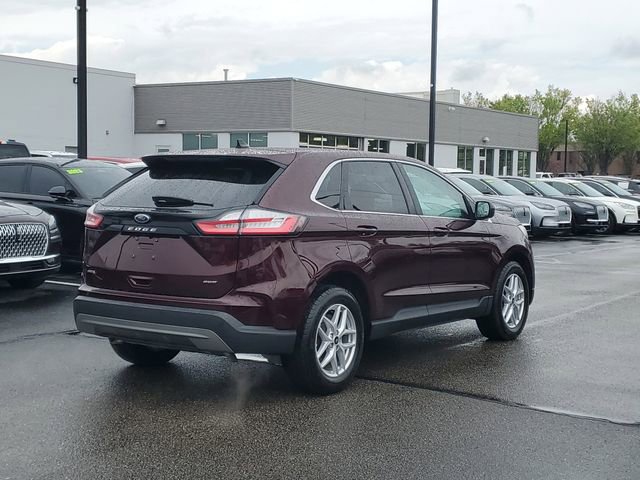 Used 2023 Ford Edge SEL w/ Convenience Package AWD/4WD image 4