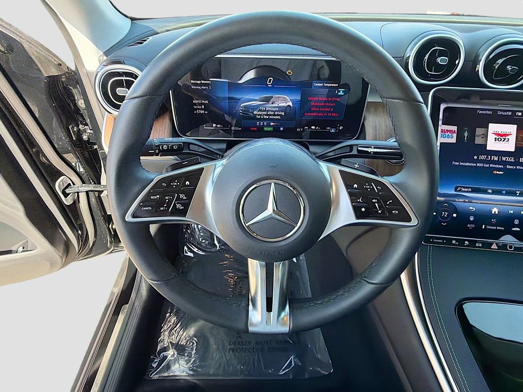 Used 2025 Mercedes-Benz GLC 350e 4MATIC image 39