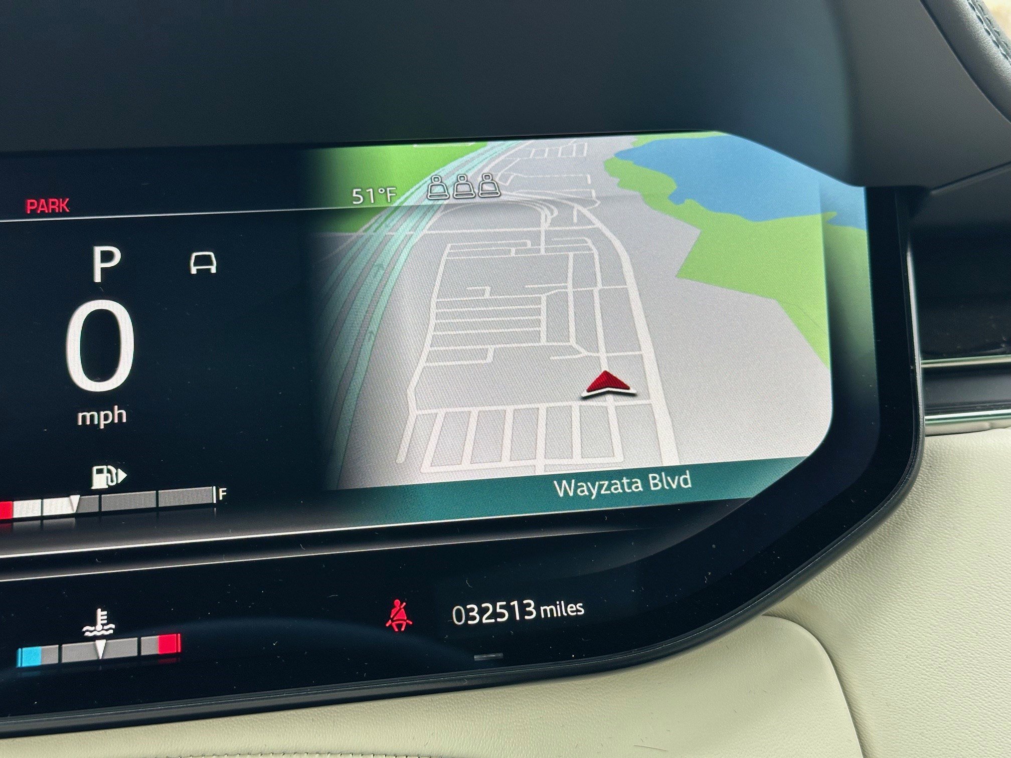 Used 2023 Land Rover Range Rover SE image 12