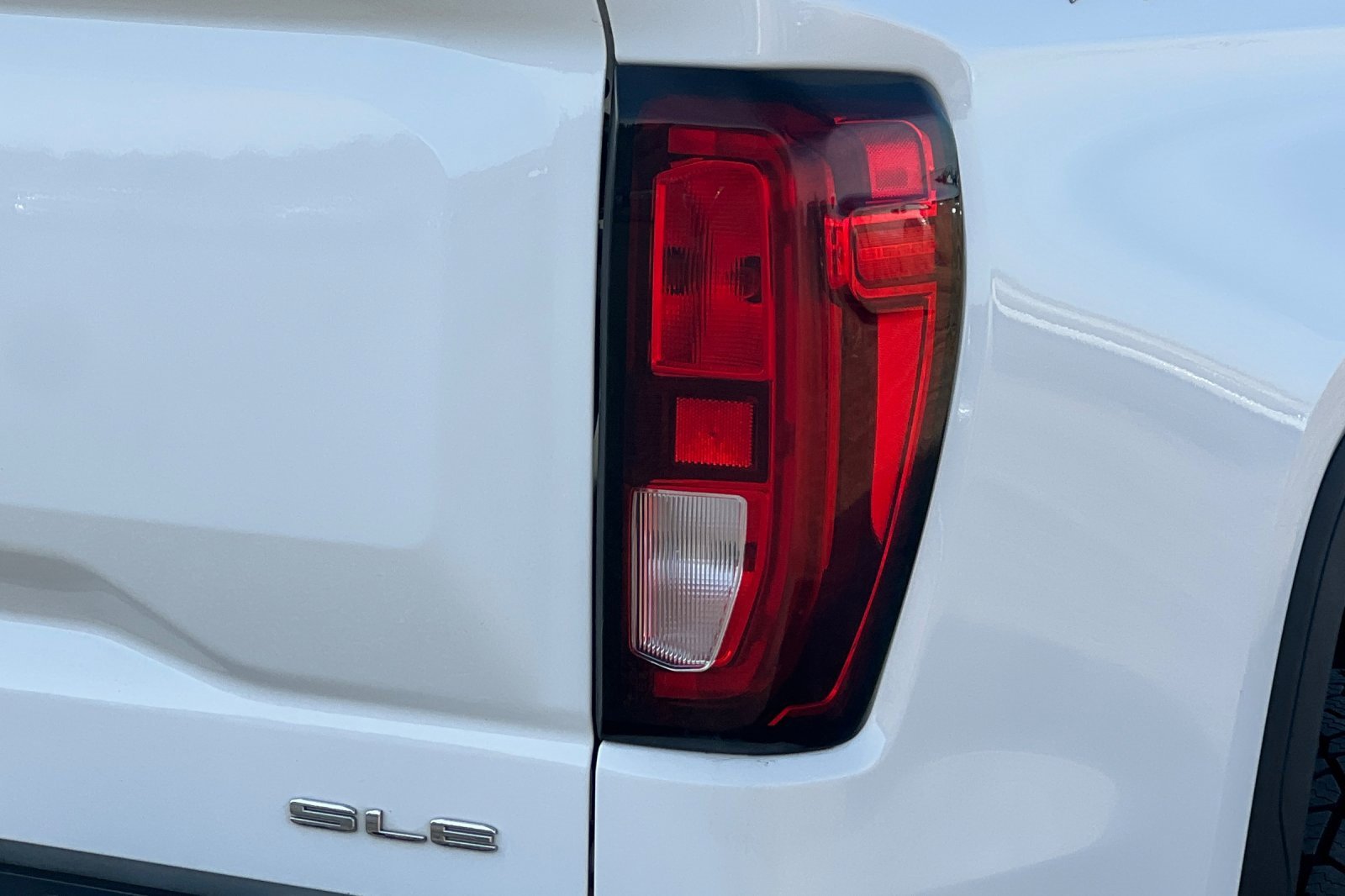 Used 2020 GMC Sierra 1500 SLE w/ SLE Value Package image 45